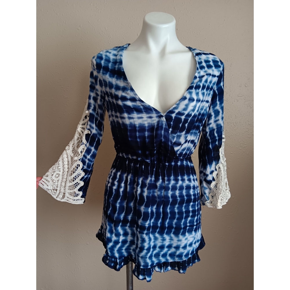 EZ Clothing Blue Tie Dye Tunic Top
